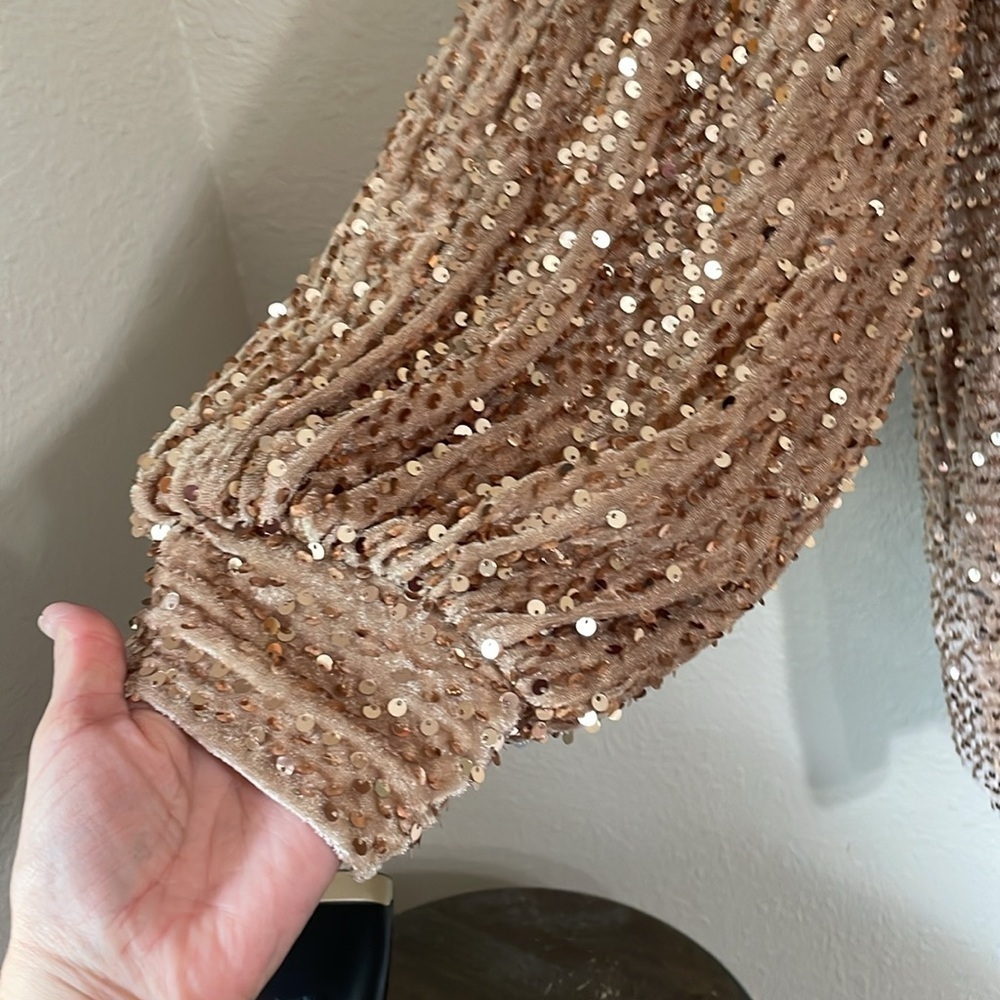 Boohoo blouson sleeve sequin, mini dress - Picture 5 of 14